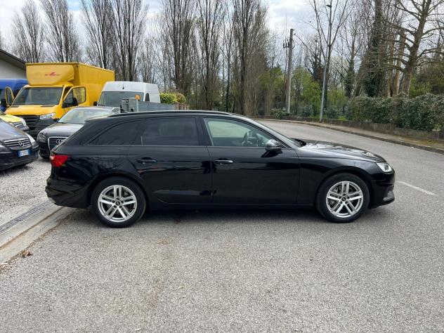 Audi A4 Avant 40 TDI quattro S tronic Business - Foto 4