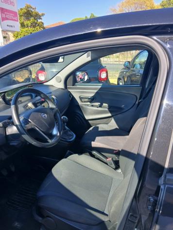 Lancia Ypsilon 1.0 FireFly 5 porte S&S Hybrid Ecochic UnYca - Foto 4