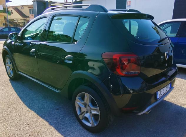 Dacia Sandero Stepway GPL 100CV - Foto 6