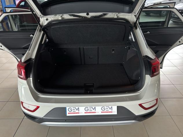 Volkswagen T-Roc 1.0 TSI Edition Plus + Fari Performance - Foto 9