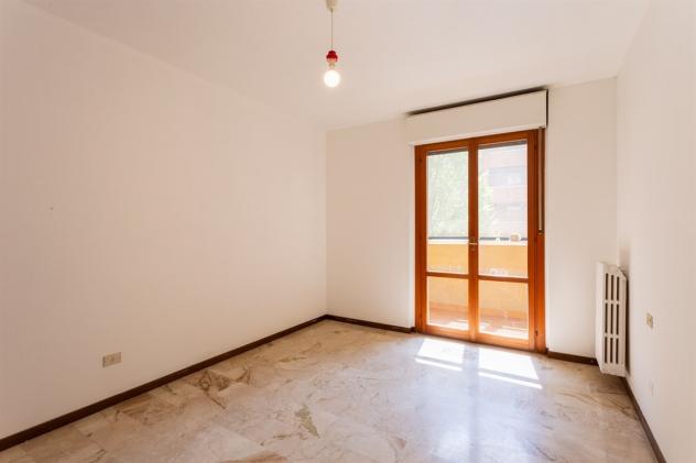 3 LOCALI QUARTIERE TERRAZZE - Foto 9