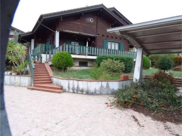 Immobile in asta di 318 m², box auto in vendita a Rende - Foto 2