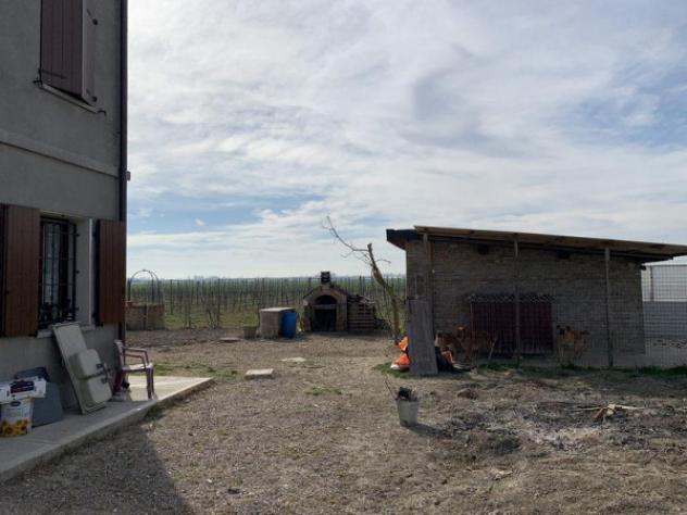 Casa indipendente di 240 m² con più di 5 locali e box auto in vendita a San Felice sul Panaro - Foto 16