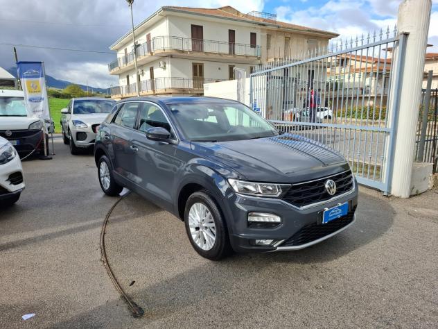 Volkswagen T-Roc 1.6 TDI 115cv Anno 08-2019 - Foto 2