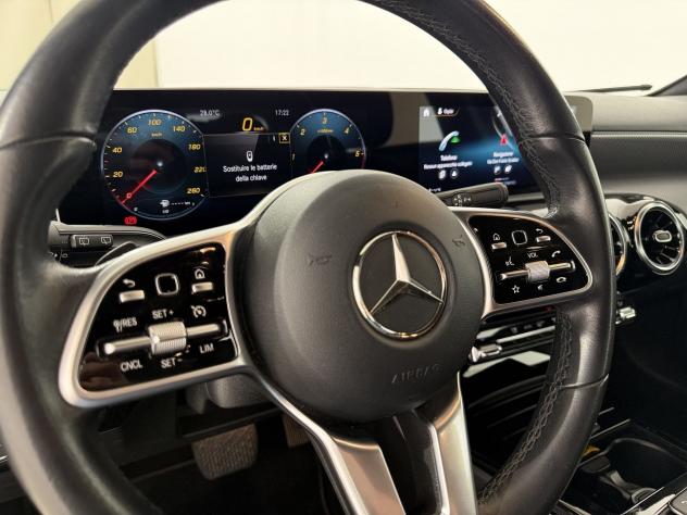 Mercedes-Benz Classe A A 180 d Sport auto - Foto 9