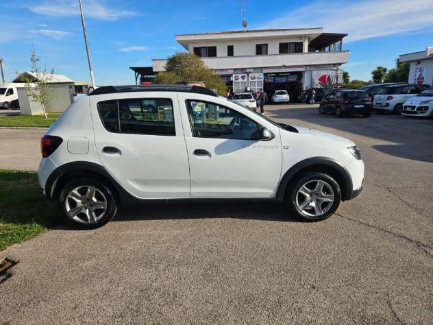 DACIA - Sandero - Stepway 0.9 TCe 90CV Comfort - Foto 5