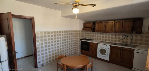 APPARTAMENTO SECONDO PIANO VIA CAMOLLIA PANORAMICO - Foto 2