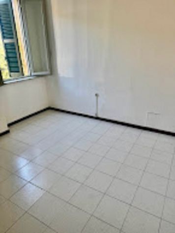 Ampio appartamento di mq. 85 semi/arredato - Foto 5