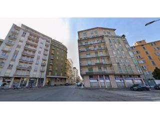 Bilocale vicino a Pasteur M1 libero subito - con terrazzo