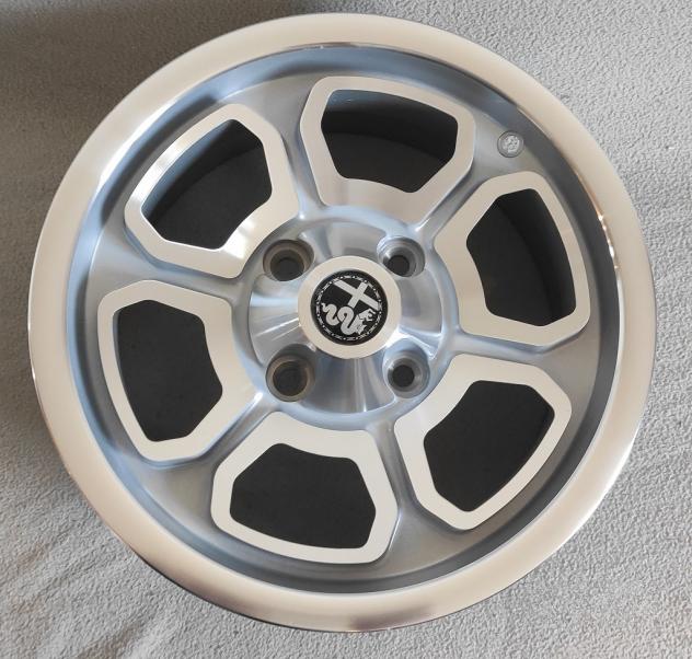 Cerchi vega silver 6x 14 4x108 alfa romeo Giulia - Foto 7