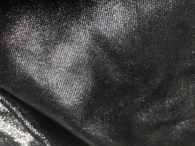 Pelle nera serigrafata argento per artigianato - Foto 3