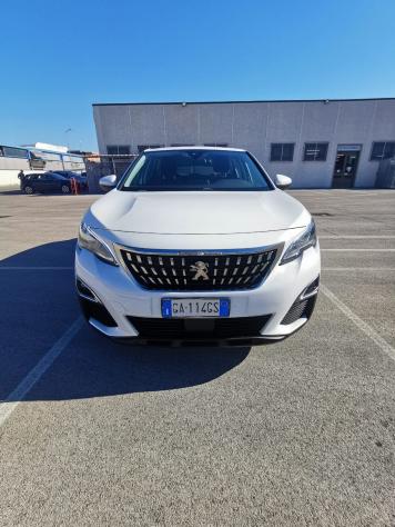 Peugeot 3008 BlueHDi 130 EAT8 Allure 2020 - Foto 2