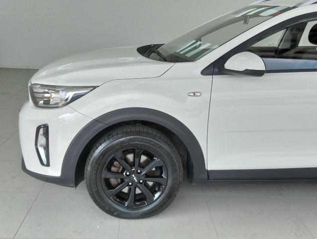 Kia Stonic 1.2 DPI Urban - Foto 9