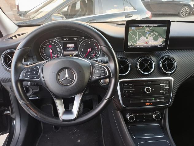 Mercedes-benz GLA 200 d Automatic Business - Foto 4