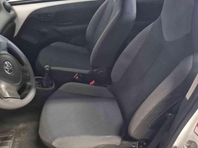 TOYOTA Aygo 1.0 VVT-i 69 CV 3porte/NO CLIMA rif. 22027554 - Foto 10