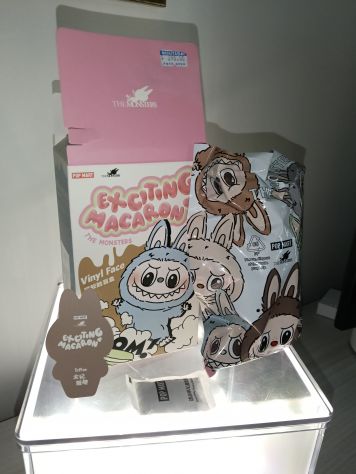 Pop Mart exciting macaron