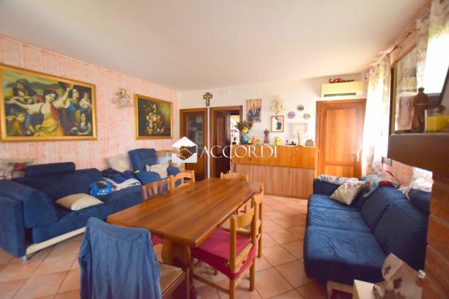 BIFAMILIARE di 5 vani e di 200 mq (NERVESA DELLA BATTAGLIA) rif. PS99A - Foto 2