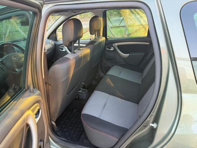 DACIA - Duster - 1.5 dCi 110 CV 4x4 SL Delsey - Foto 7