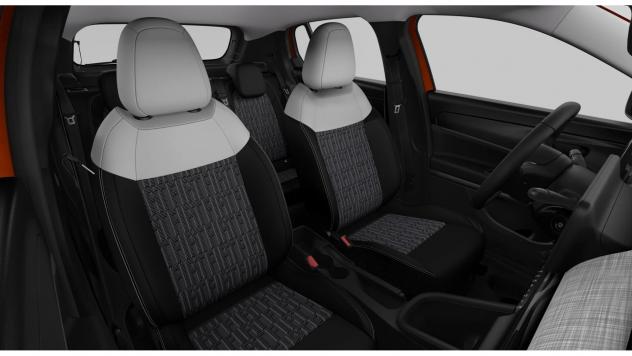 FIAT 600 (2023--) 600 Hybrid 110 CV DCT MHEV Pop - Foto 4