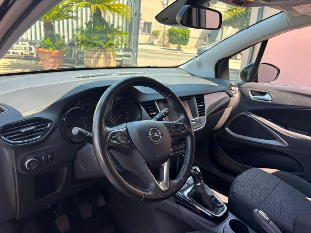 OPEL Crossland 1.2 MT5 Edition - Foto 8