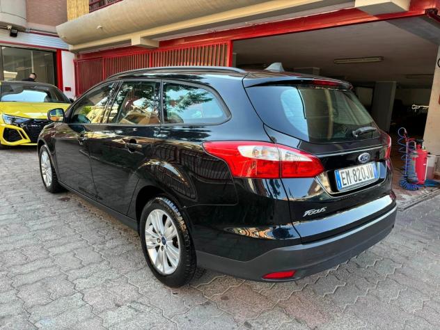 Ford Focus 1.6 TDCi 95 CV SW MOTORE NUOVO - Foto 4