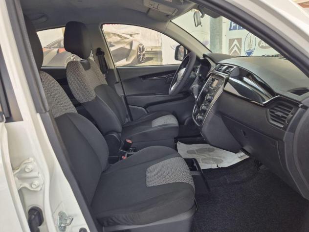 MAHINDRA - KUV100 1.2 VVT K8 - Foto 4