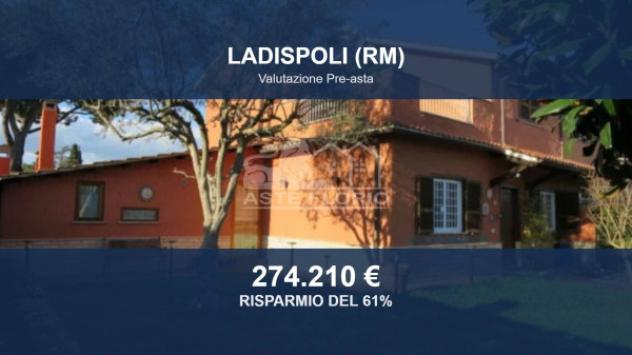 Immobile in asta di 280 m², box auto in vendita a Ladispoli
