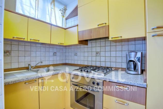 Villa di 500 m² con più di 5 locali in vendita a Maccagno con Pino e Veddasca - Foto 14