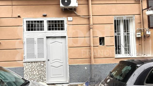 Appartamento - Napoli . Rif.: PORZIO95VRG
