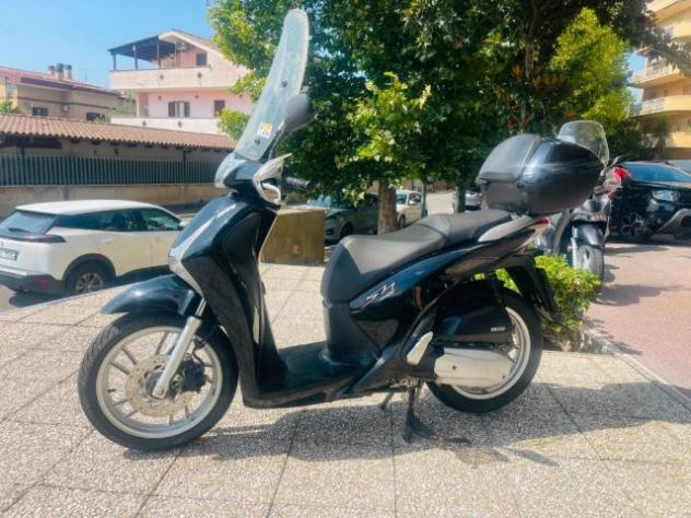 HONDA SH 150 TUTTO INCLUSO ANCHE PASSAGGIO! MINI RATE rif. 23992673 - Foto 4