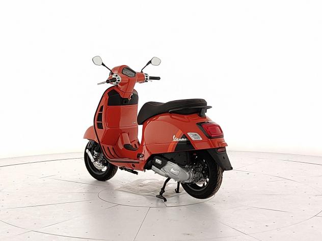 Vespa AMG GT VESPA GTS SUPSPORT 125 E5 RST22 ARANCIO - Foto 3