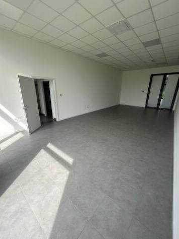Immobile di 100 m² con 1 locale in affitto a Ponte San Nicolò - Foto 3