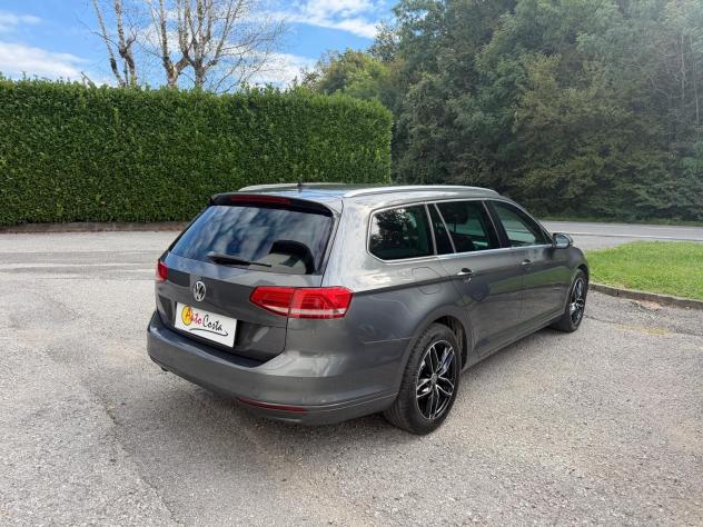 Volkswagen Passat Variant 2.0 TDI DSG Executive BlueMotion Tech. - Foto 4