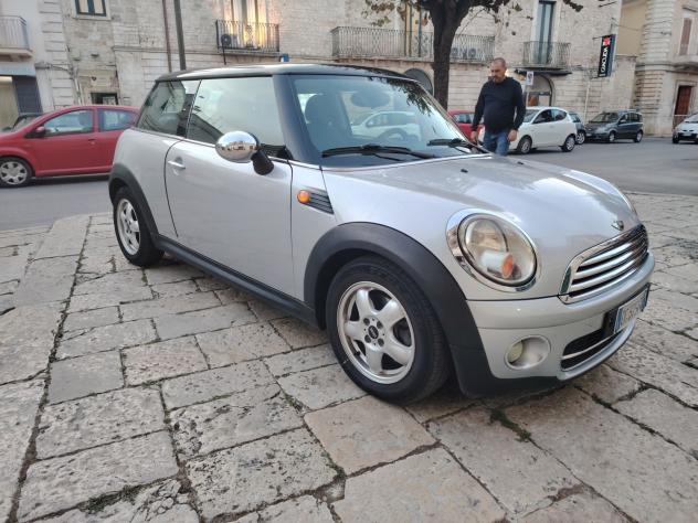 Mini 1.6 16V Cooper D - Foto 2