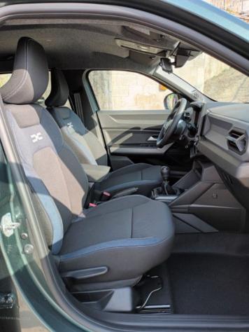 DACIA Duster 1200 ECO-G EXPRESSION 122CV CARPLAY CAM PDC"17 rif. 23795016 - Foto 9