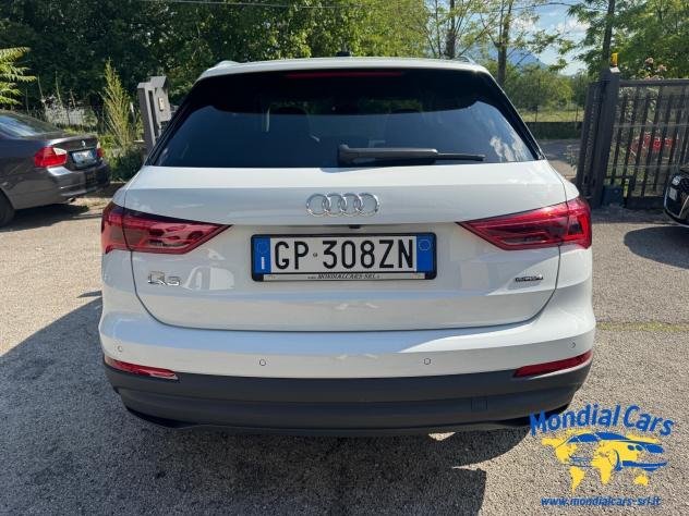 Audi Q3 35 TDI quattro S tronic Business Advanced - Foto 6