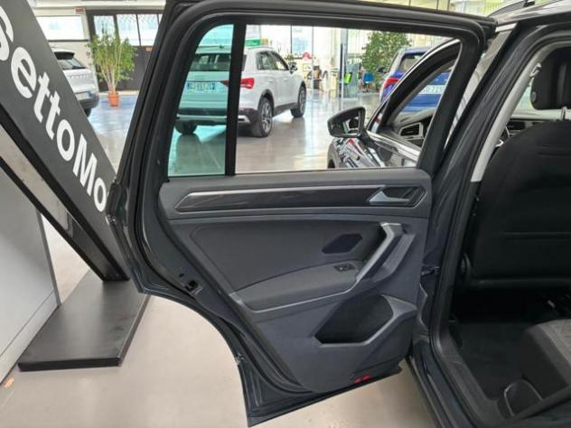 VOLKSWAGEN Tiguan 2.0 TDI SCR Life rif. 23996206 - Foto 8