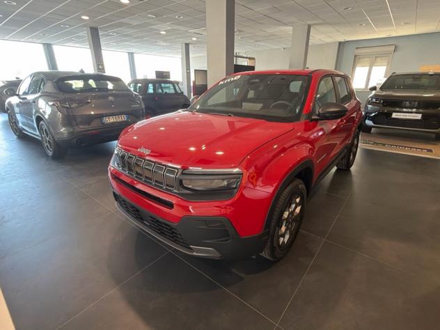 Jeep Avenger E-Hybrid Longitude 1.2 110cv Dct Mhev - Foto 2