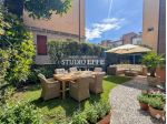 Casa con corte alle porte del Centro Storico