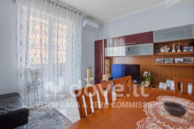 Appartamento di 75 m² con 3 locali e posto auto in vendita a Varese - Foto 2