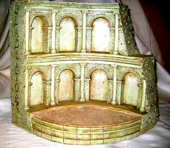 ANFITEATRO ROMANO IN RESINA-SVENDO PER TRASLOCO A BREVE - Foto 2
