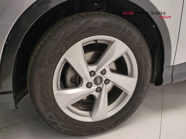 Audi Q3 2.0 35 TDI S Tronic - Foto 10