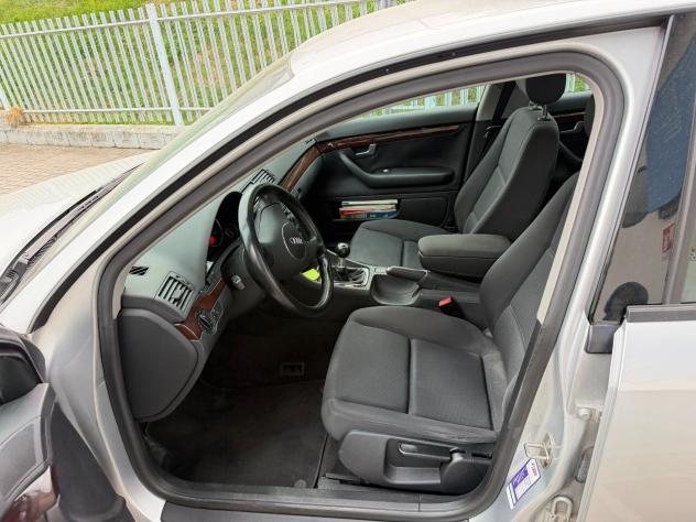 Audi A4 2.5 V6 TDI cat - Foto 5