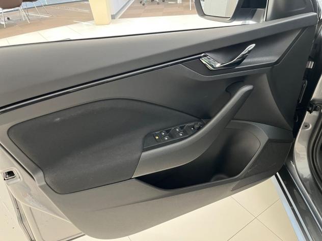 Škoda Kamiq 1.0 TSI Be More 85kW - Foto 8