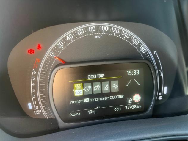 Toyota Aygo X 1.0B (72 CV) Lounge - Foto 9