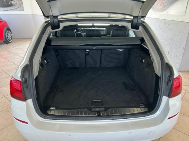BMW 530 dA 258CV Touring Luxury rif. 23789570 - Foto 5