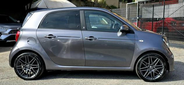 Smart ForFour 0.9 t Brabus Xclusive 109cv twinamic my18 - Foto 6