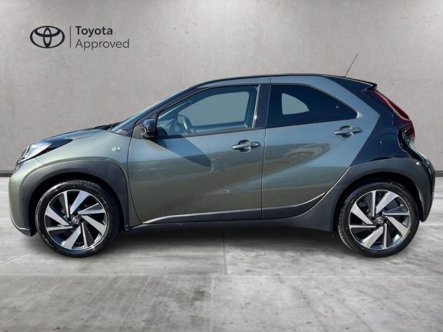 Toyota Aygo X 1.0B (72 CV) Lounge S-CVT - Foto 2