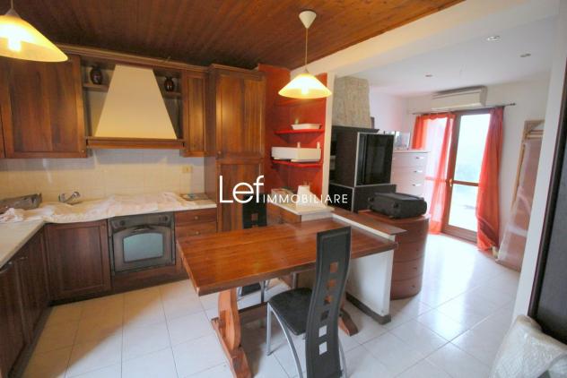 CASA AFFIANCATA di 10 vani e di 349 mq (VALDOBBIADENE) rif. LC60_5 - Foto 2