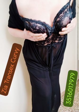 TRANSEX ITALIANA TUTTA CURVY VICINO ALEZIO Tel:3516017979